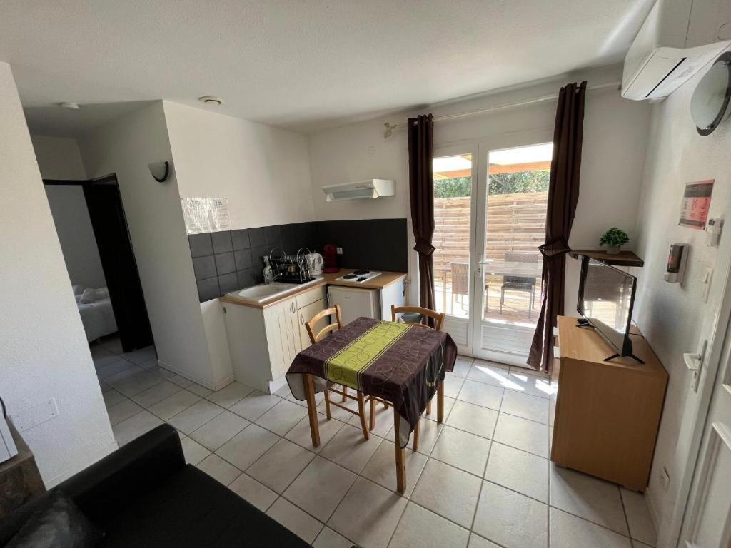 Mont Bouquet Lodge-Residence Hoteliere Brouzet-les-Ales Экстерьер фото