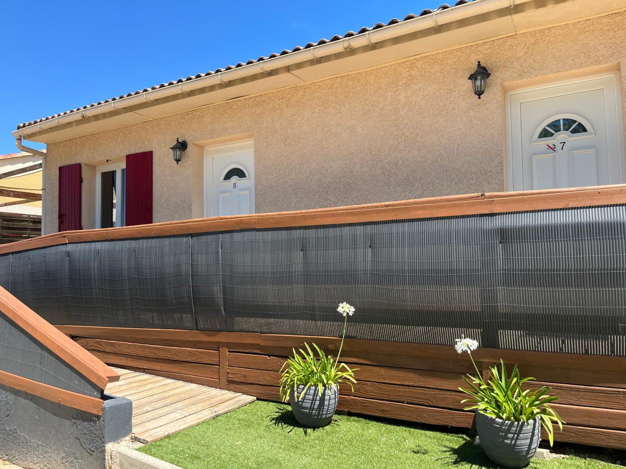 Mont Bouquet Lodge-Residence Hoteliere Brouzet-les-Ales Экстерьер фото