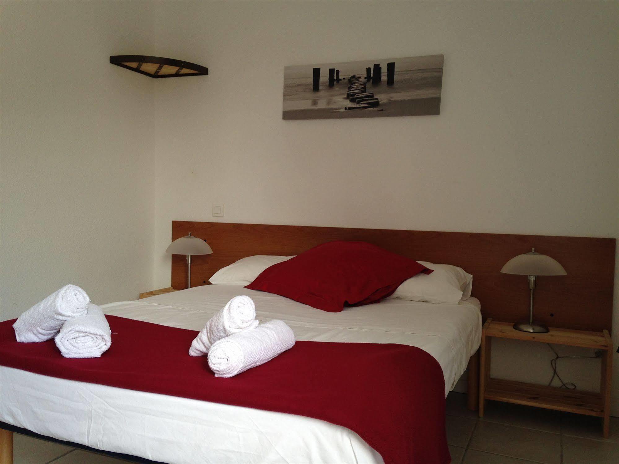 Mont Bouquet Lodge-Residence Hoteliere Brouzet-les-Ales Экстерьер фото